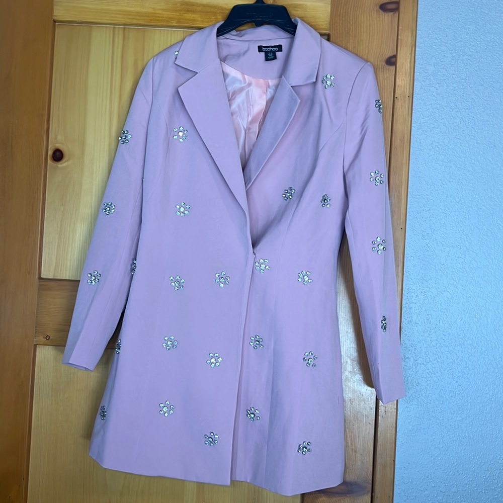 PETITE DAISY CRYSTAL EMBELLISHED BLAZER DRESS